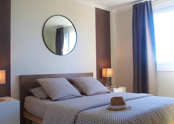 La Roche Aux Mouettes 3*